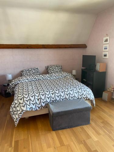Chambre et salle de bain privées chez particulier