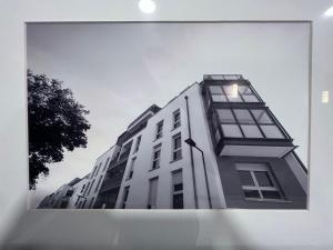 Chambre individuelle dans un appartement à 37 de champs élysées
