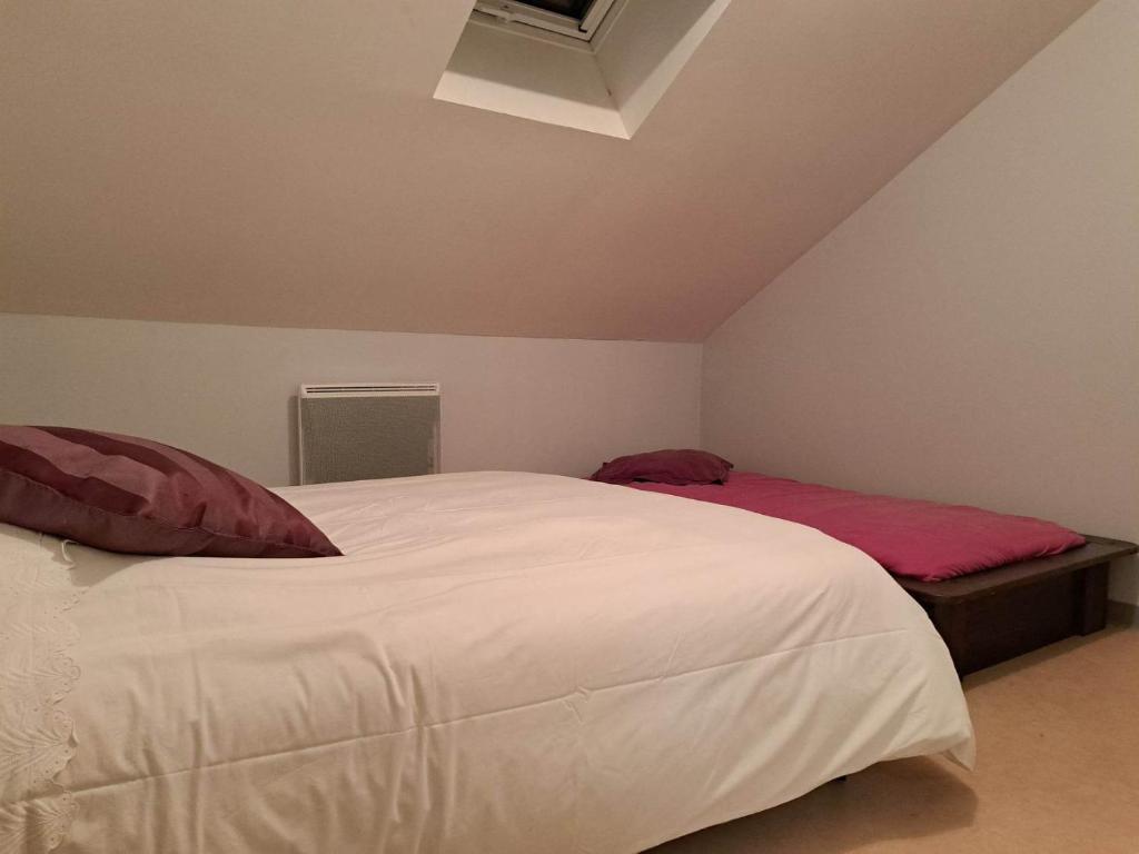 Séjour chez l'habitant Chambre privative dans un grand appartement Appartement 3 1er étage 11 Rue Richard de Foulon 52200 Langres