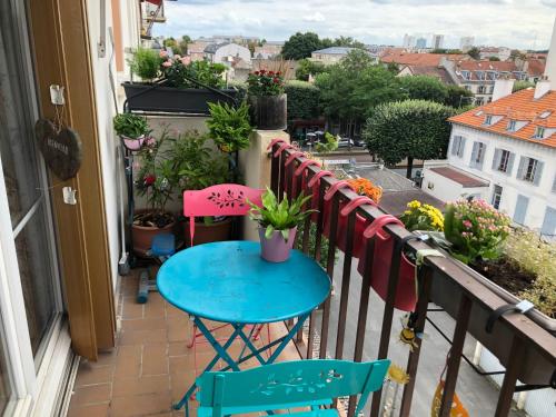 Chambre privé avec balcon ferme à clé