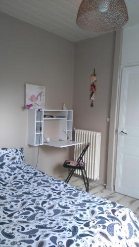 Chambre privée dans une maison avec jardin