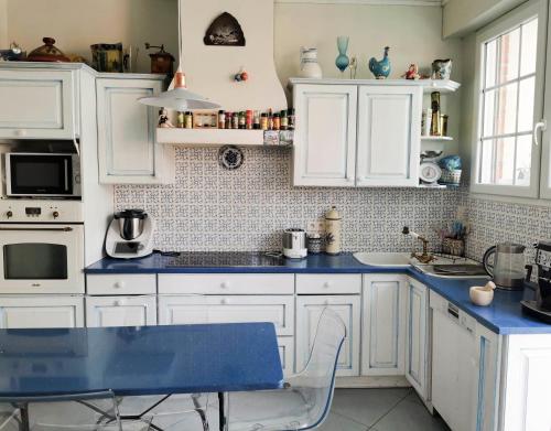chambre privée ds maison