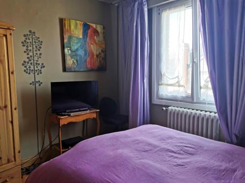 chambre privée ds maison