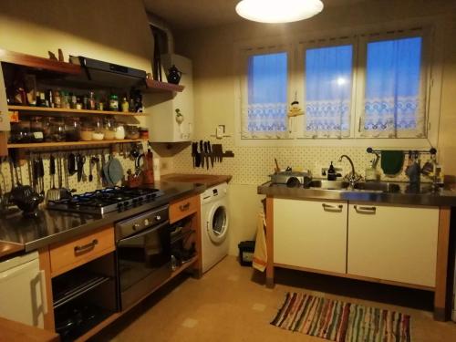 Chambre privée entre Université et centre ville chez l'habitant