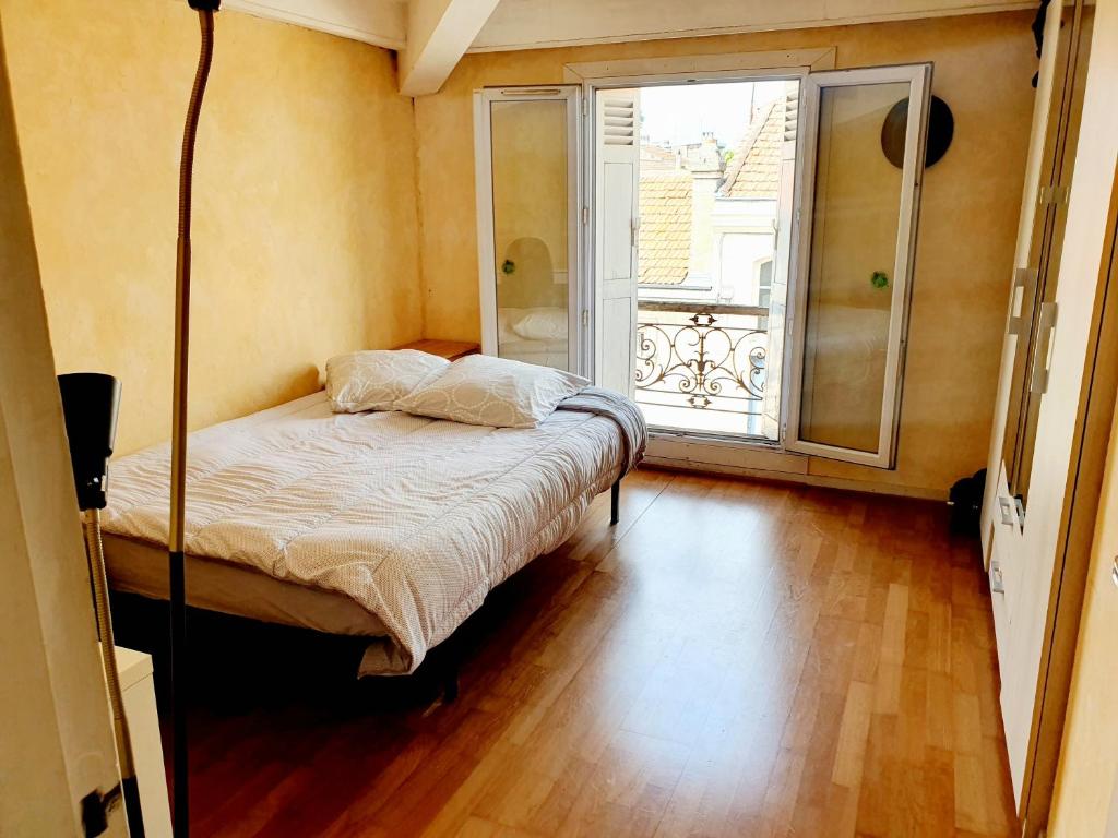 Séjour chez l'habitant Chambre privée Jardin Public 23 Rue de Catros 33000 Bordeaux