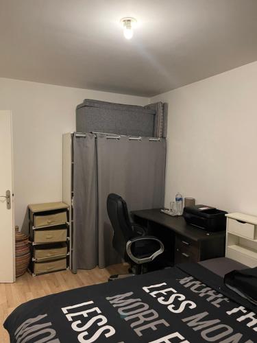 Chambre privée standard à 25 mn de Disneyland