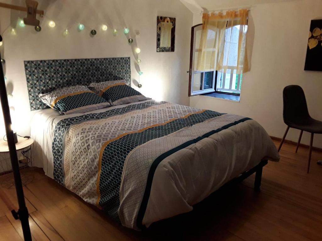 Chambre Sergeanne 1 bourg, 33350 Doulezon