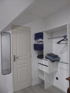 Chambre triple spacieuse