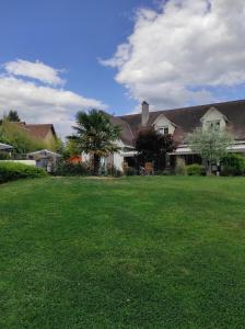 Chambres dans villa en bordure de rivière - 15mn du circuit des 24h00 du Mans