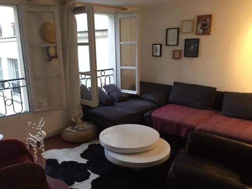Chambres privées dans grand T4-Paris plein-centre