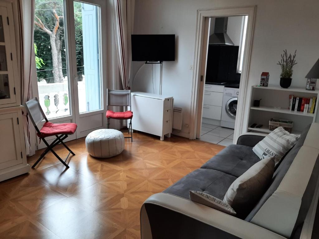 Charmant Room CHEZ NOUS bus direct ORLY 94480 Ablon-sur-Seine