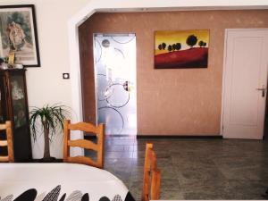 Colmar chambre privée chez l'habitant , près de l'hôpital Pasteur et gare
