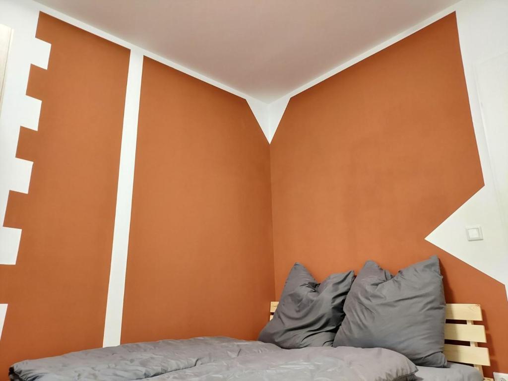 Cosy Place for one/two 100 Scharnweberstraße 3, 13405 Berlin