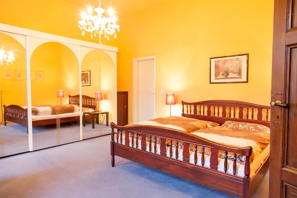 Deutsche Messe Zimmer - Accommodation Service Hannover Fair Office Only - Georgstr. 22, 30159 Hanovre