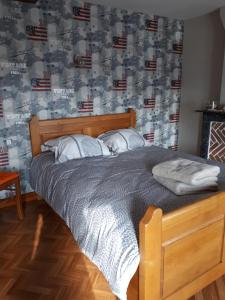 DEUX CHAMBRES DANS UNE MAISON INDIVIDUELLE AU COEUR De L AVESNOIS