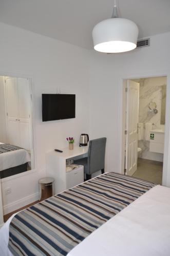 Edificio Charles 204