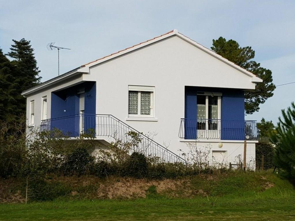 Espace familial en étage avec 2 chambres et des sanitaires privés