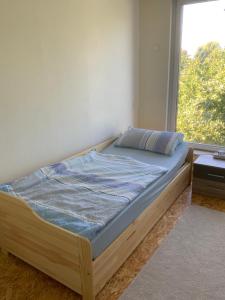 Ferien/ Monteurzimmer mit gemeinsam Wozi, Kü, Bad, WLAN