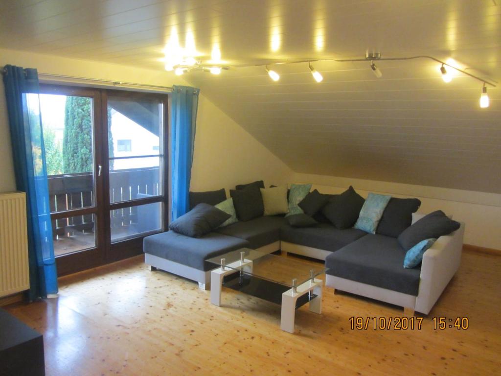 Séjour chez l'habitant Ferienwohnung am Fuß des Bayerischen Waldes Zinzendorf 27 Obergeschoss 93086 Wörth an der Donau