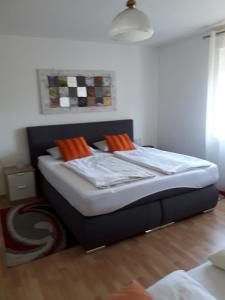 Séjour chez l'habitant Ferienwohnung Grimmer Bläserstrasse 68 79576 Weil am Rhein Bade-Wurtemberg
