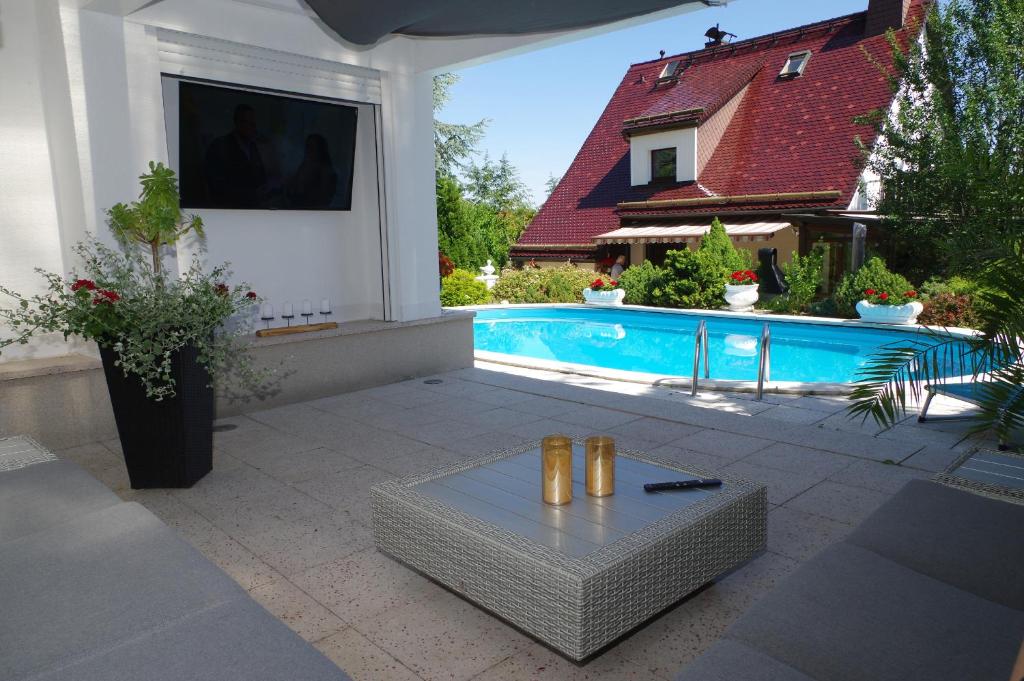 Gästehaus Gaens - Ferienzimmer Bautzener Straße 19 a, 02681 Schirgiswalde