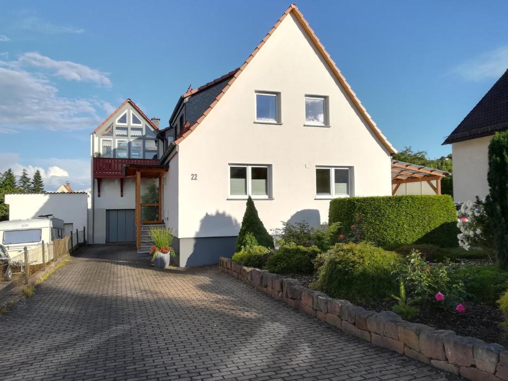 Gästezimmer 1 mit Bad Adalbert-Stifter-Weg 22, 36367 Angersbach