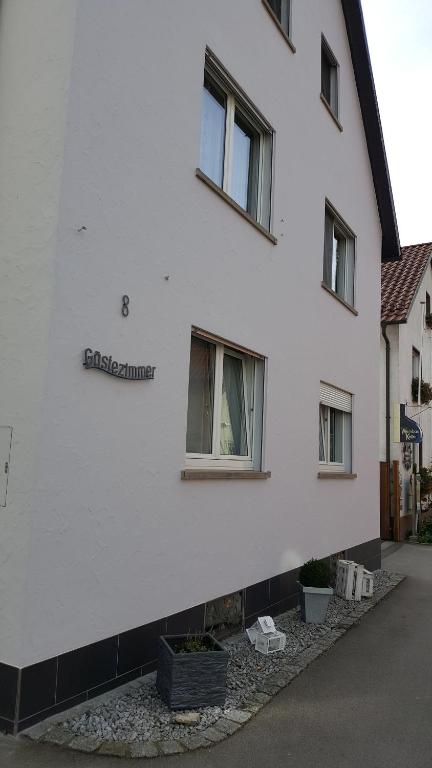 Gästezimmer Fuchs Hauptstrasse, 8, 97729 Ramsthal