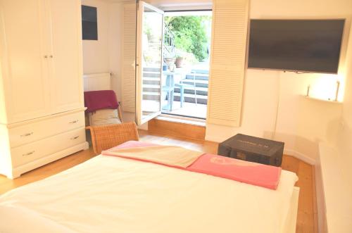 Gästezimmer mit Garten in Fischeln