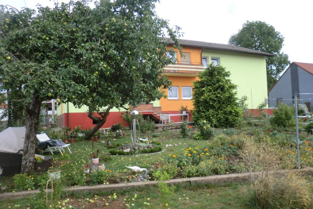 Gästezimmer Vogelsberg Kiesslersweg 1, 36399 Freiensteinau