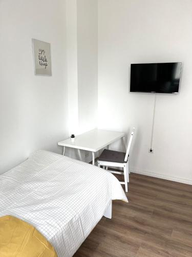 Grosse stylische Monteurswohnung/Zimmer