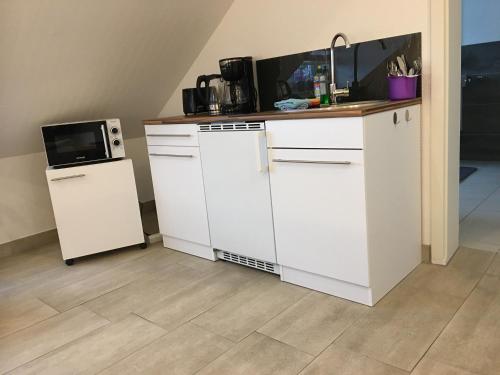 H&E Apartments