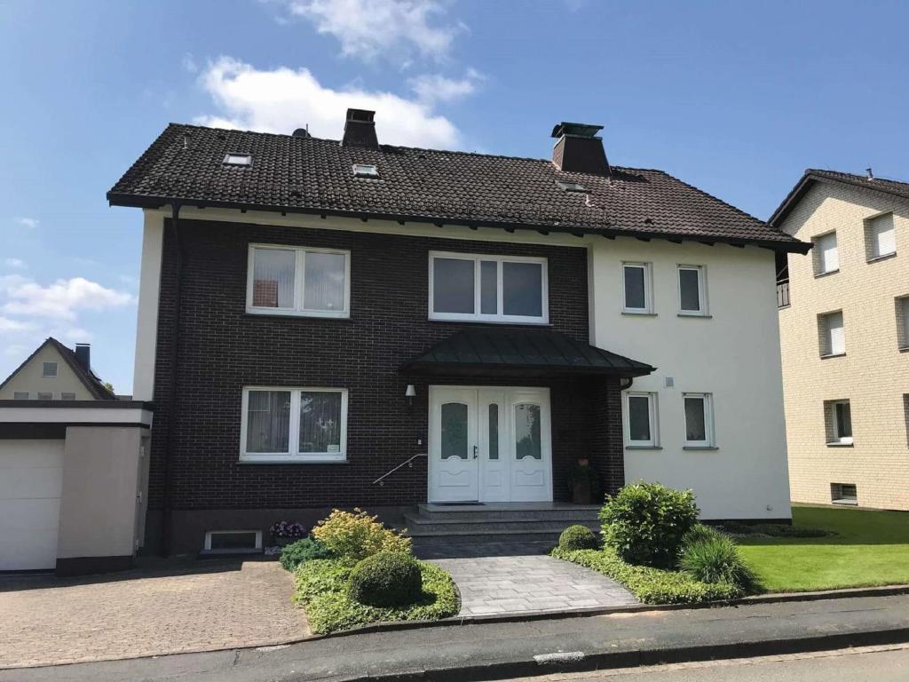 Haus Streitbürger 3 Elbinger Straße, 33014 Bad Driburg