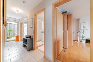ID 6862 | Private Rooms