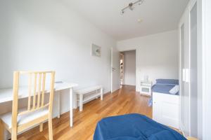 ID 6968 - Private Rooms