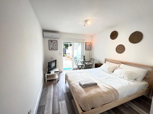 IN-Cascais Suite Deluxe com pátio privado