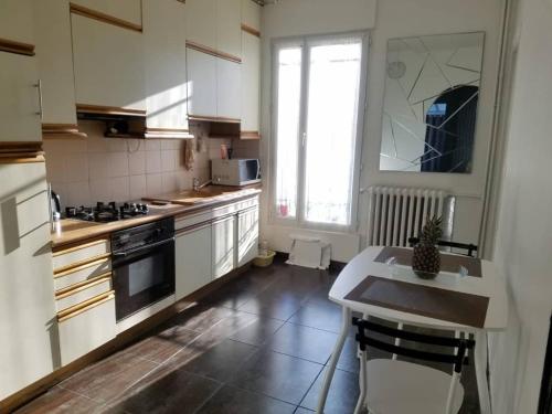 Joli Maison calme 10 Mn de Paris st LAZARE