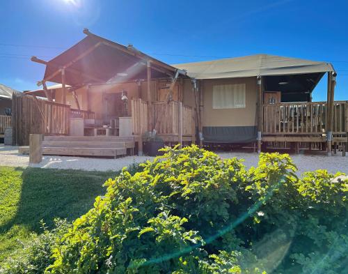 Kuanza Farmhouse and Lodge