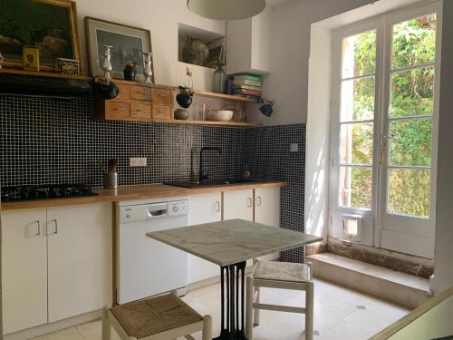 La Maison Carrée - Villa de charme - Clim & Piscine chauffée
