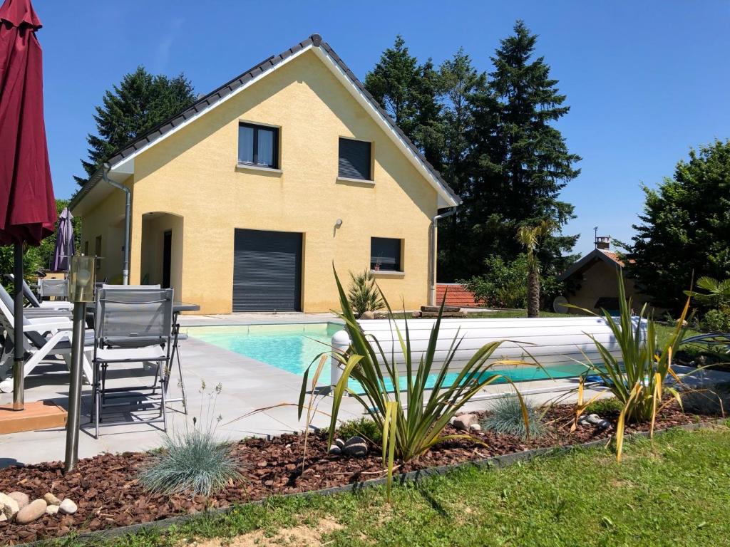 Séjour chez l'habitant La Soranaise, chambre moderne à la campagne 13 Bis Rue Des bruyères 70190 Sorans-lès-Breurey