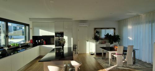 Lara Sweet Home