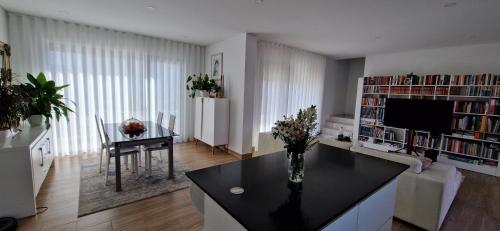 Lara Sweet Home