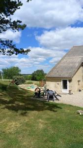 Séjour chez l'habitant Le calme à la campagne Les Coquelins 03210 Besson Auvergne