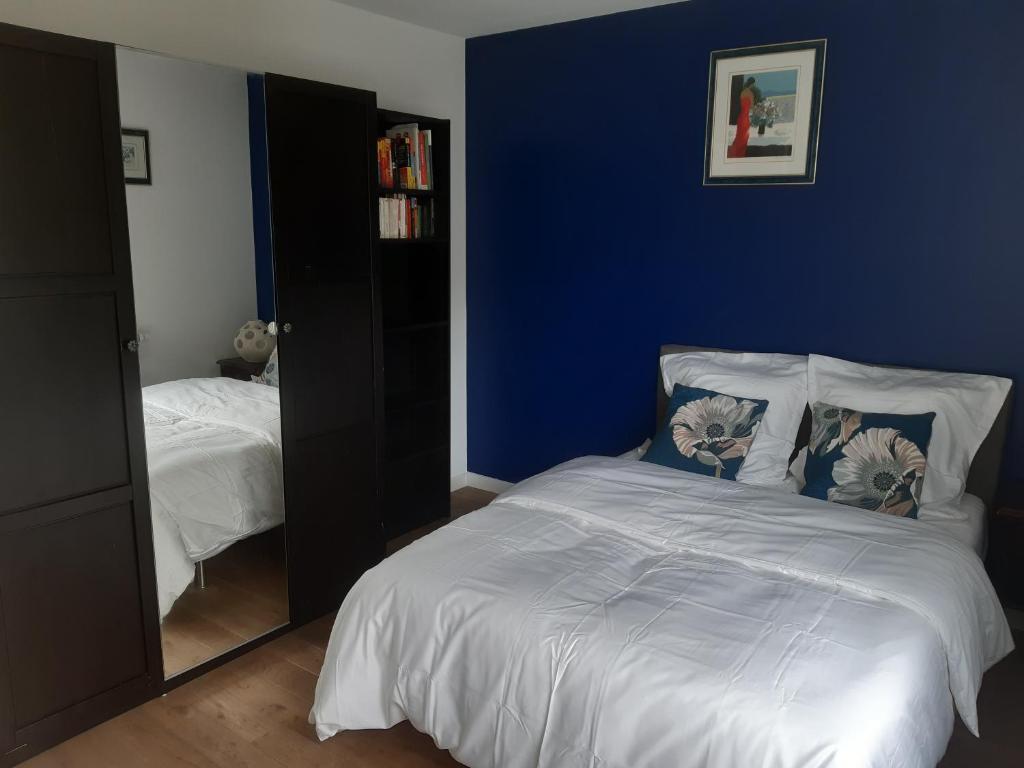 Séjour chez l'habitant LE COCON BLEU AZUR 6 Rue des Grandes Écuries 78450 Villepreux