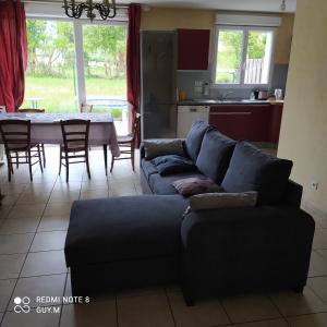 Séjour chez l'habitant LUMINEUX 2 Rue du Gymnase 39130 Clairvaux-les-Lacs Franche-Comté