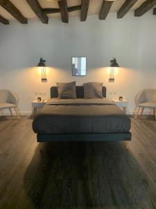 Luxury Room in town house
