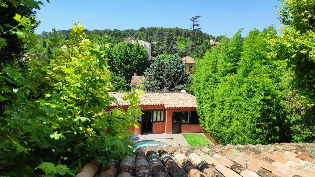 Séjour chez l'habitant Maison du Lavoir 4 Bis chemin de Bibémus 13100 Aix-en-Provence