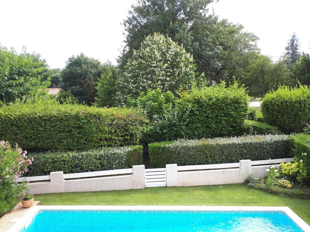 Séjour chez l'habitant Maison ruisseau l'eau blanche 13 Allée Catherine de Duraignes 33850 Léognan