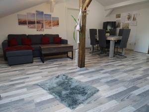 Mayer Hildegard - Ferienwohnung \