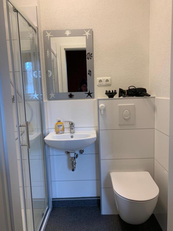 Monteurzimmer Ahnetal Zweibettzimmer Einzelzimmer mit eigenem Bad 101 Dörnbergstraße, 34292 Dörnberg