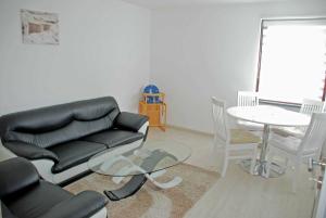 NEU _ Ferienhaus mit Sonnenterrasse